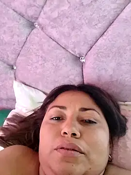 Webcam Model (la_beba20)  is live.Free join now!