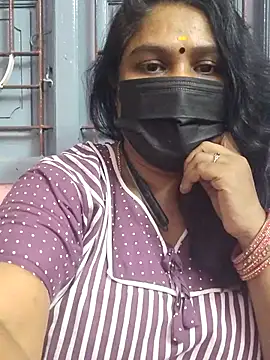 Webcam Model (Tamil_Azhaghi25)  is live.Free join now!