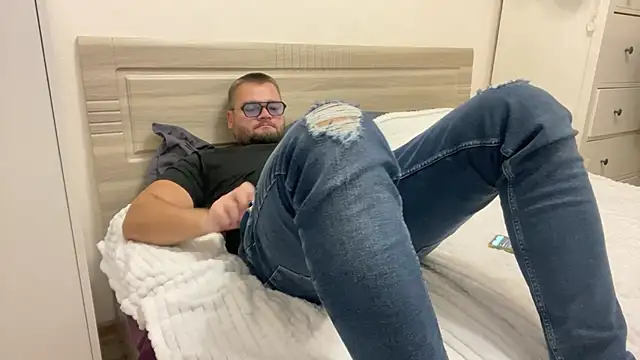 BrianJohnson_ webcam