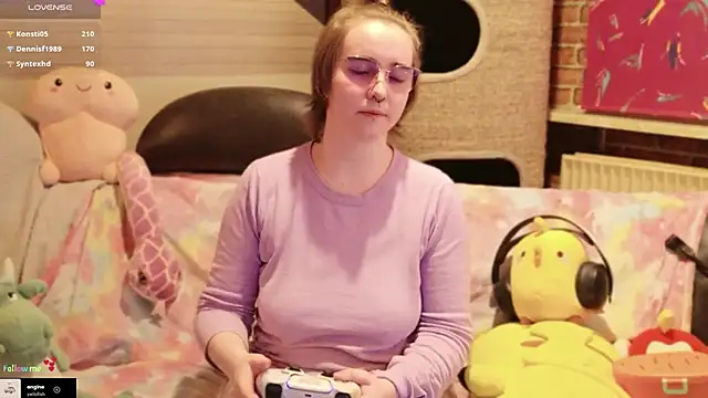 GamerGirl_Eve