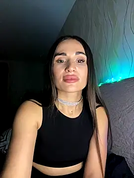 monikasi - MonikaSi's free webcam