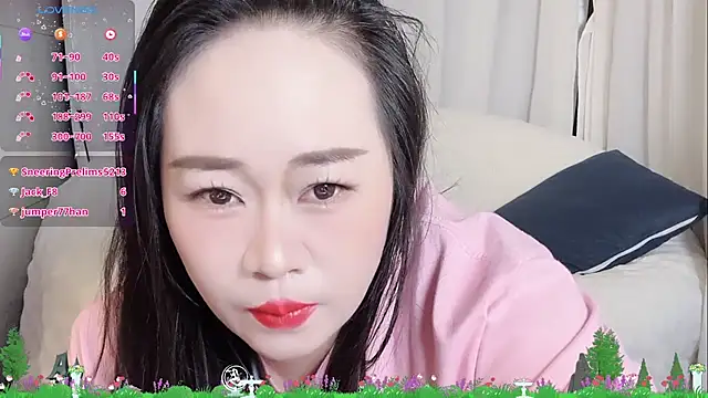 美女B-Yaya在线直播