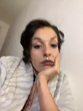 Piggiteablacktea webcam