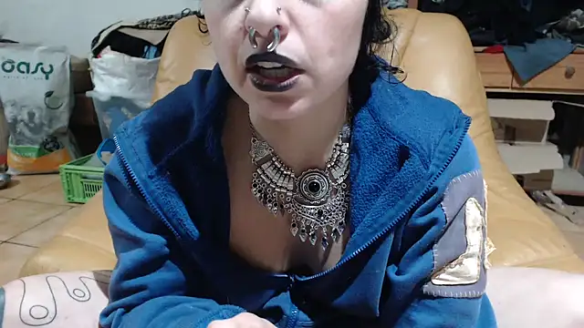 metamorphosiskin webcam