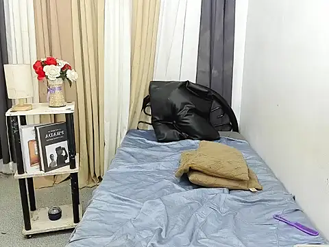 Savanna_White webcam