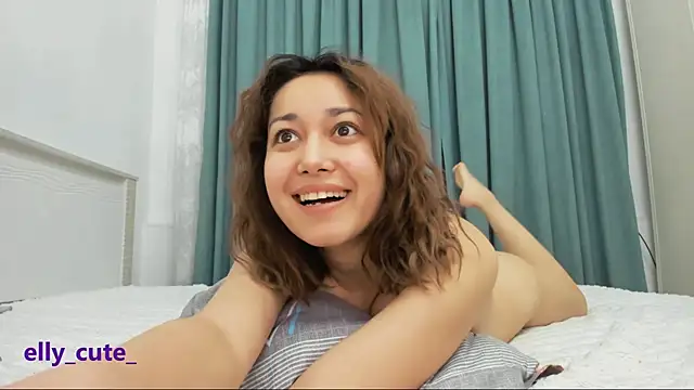 Elly_Cute webcam