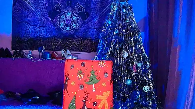 Helena__Femdom webcam