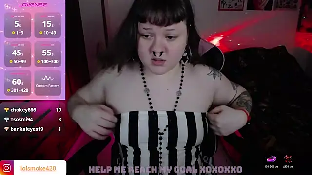 Bdsm_and_fries webcam