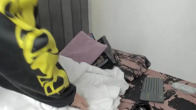 alice_dickinssonn (F young) - 🔥👹Doggy Style And Red Ass 🔥👹