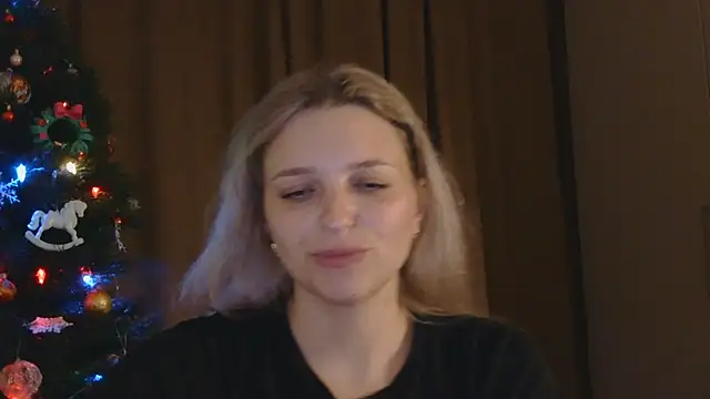 elissky301 - ElisSky301's free webcam