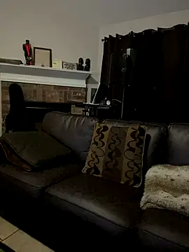 fathero1time (M mature) - 4000 tokens and I bust a good nut!