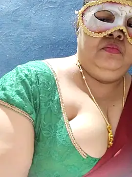 tamilthanushri webcam