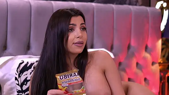 NicoleCellini webcam