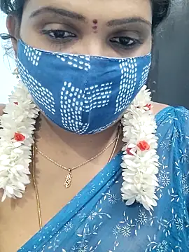 Webcam Model (malliga98)  is live.Free join now!