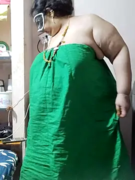 tamilthanushri webcam