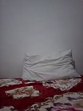 altinya (F young) - Mastribion pussy