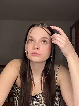 ElenaMariee's Thumb Image