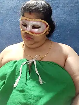 tamilthanushri webcam