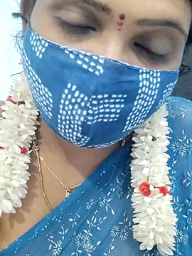 Webcam Model (malliga98)  is live.Free join now!