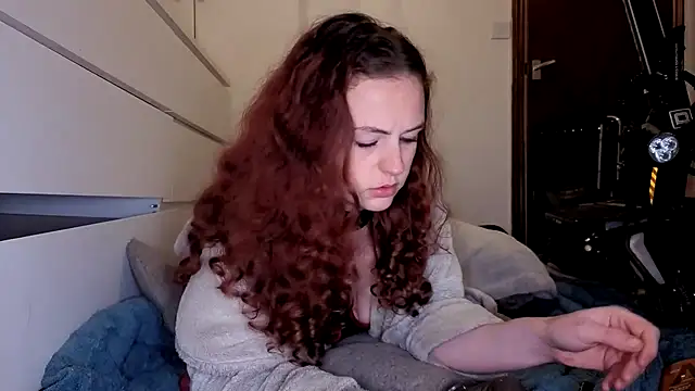 ENGLISHEMILY_69 webcam