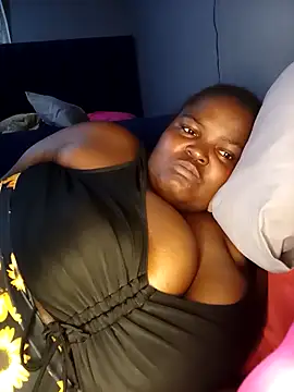 Webcam Model (Chubbymommy201)  is live.Free join now!