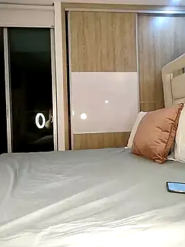 sofit26 (Ask my age) - play pussy ass, titsoil