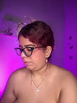 solaangel_ (F young) - Puf my buttplug and Shake it 🍑💦