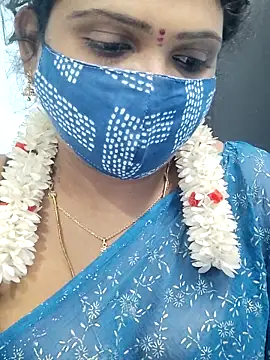 Webcam Model (malliga98)  is live.Free join now!