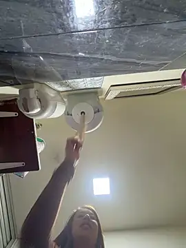 roouse - Roouse's free webcam - UK Sex Cams