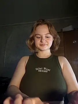 SlipperSherry webcam