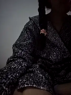 Webcam Model (altinya)  is live.Free join now!