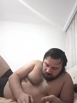 raducelfrumos99 webcam