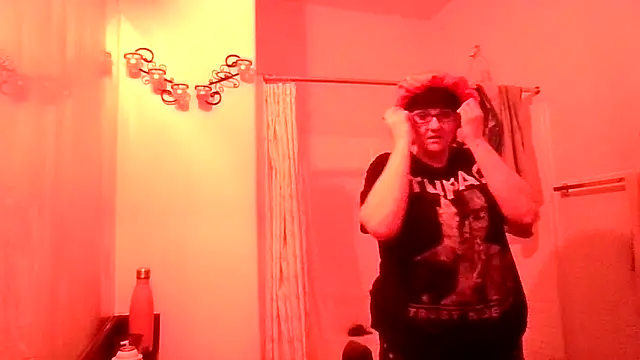 CloudyCockTeaser webcam