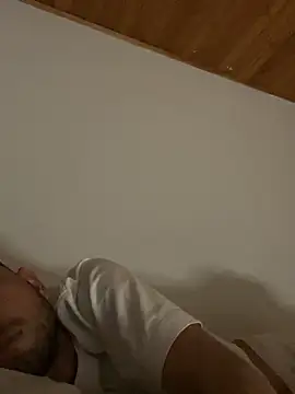 Michaell_Spinelly webcam