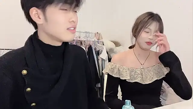 美女zhouzhou_YC在线直播