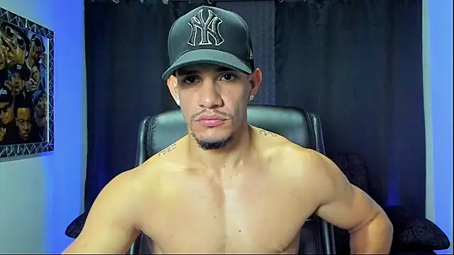 jhonnysnow17 (M young) - big load in public