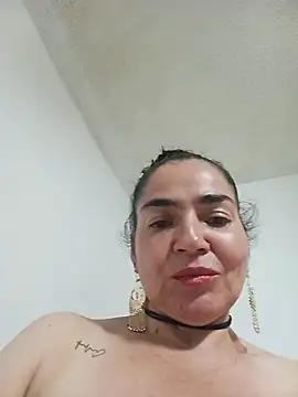 Webcam Model (MaryRoze_)  is live.Free join now!