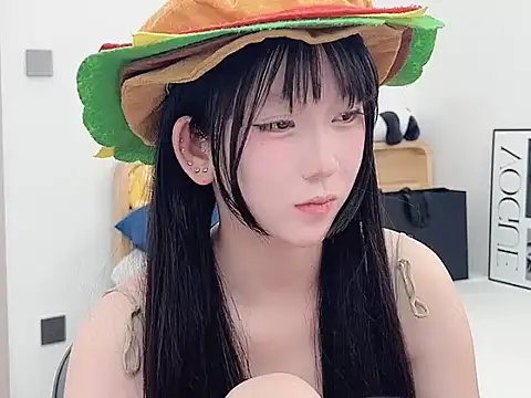 美女lnua-lnua在线直播