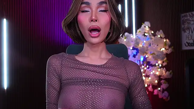 xxforyoureyesonlyxx webcam