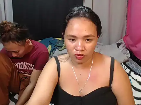 joanpetite - Joanpetite's free webcam - UK Sex Cams