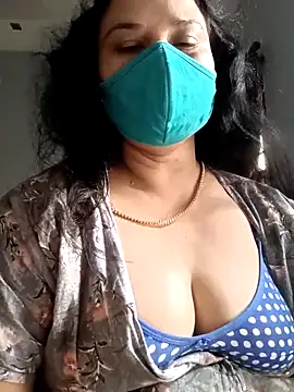 Webcam Model (Tamil_Sivani)  is live.Free join now!