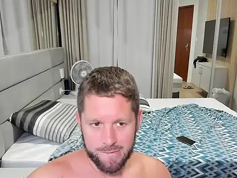 RipMyUnderwear webcam