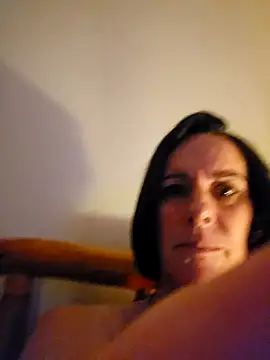 Webcam Model (Edens_Promise)  is live.Free join now!