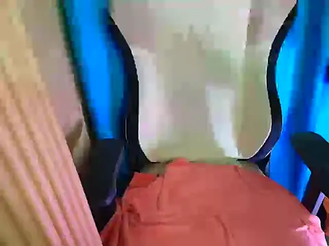 MissFlammaraa webcam