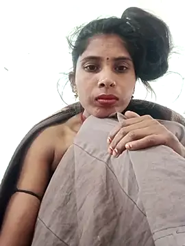 Veshali_Love143 webcam