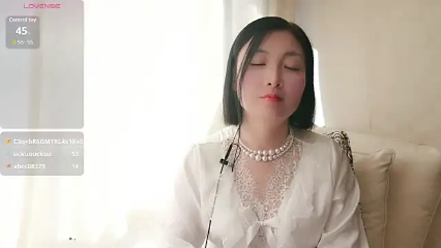 美女Rachel-6600在线直播