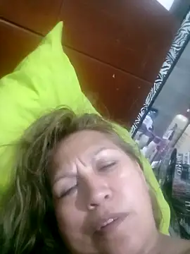 kazsandraa - Kazsandraa's free webcam