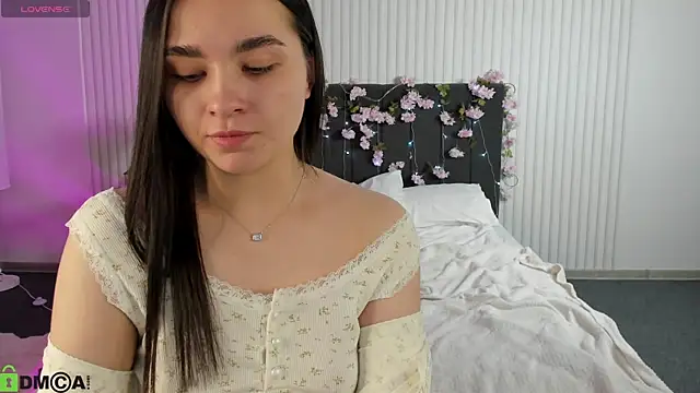 Mary_Blooom webcam