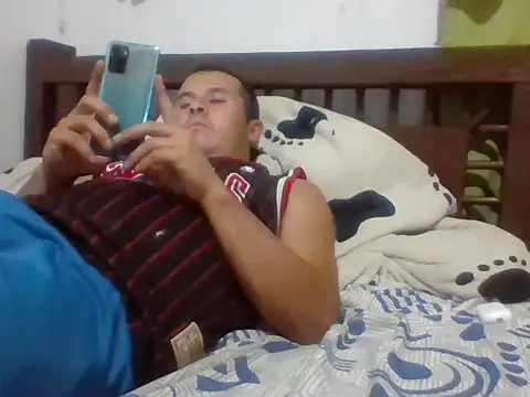 santiii___12 webcam