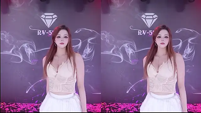 美女RV-525在线直播